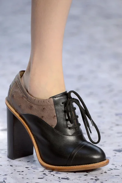 Look 75